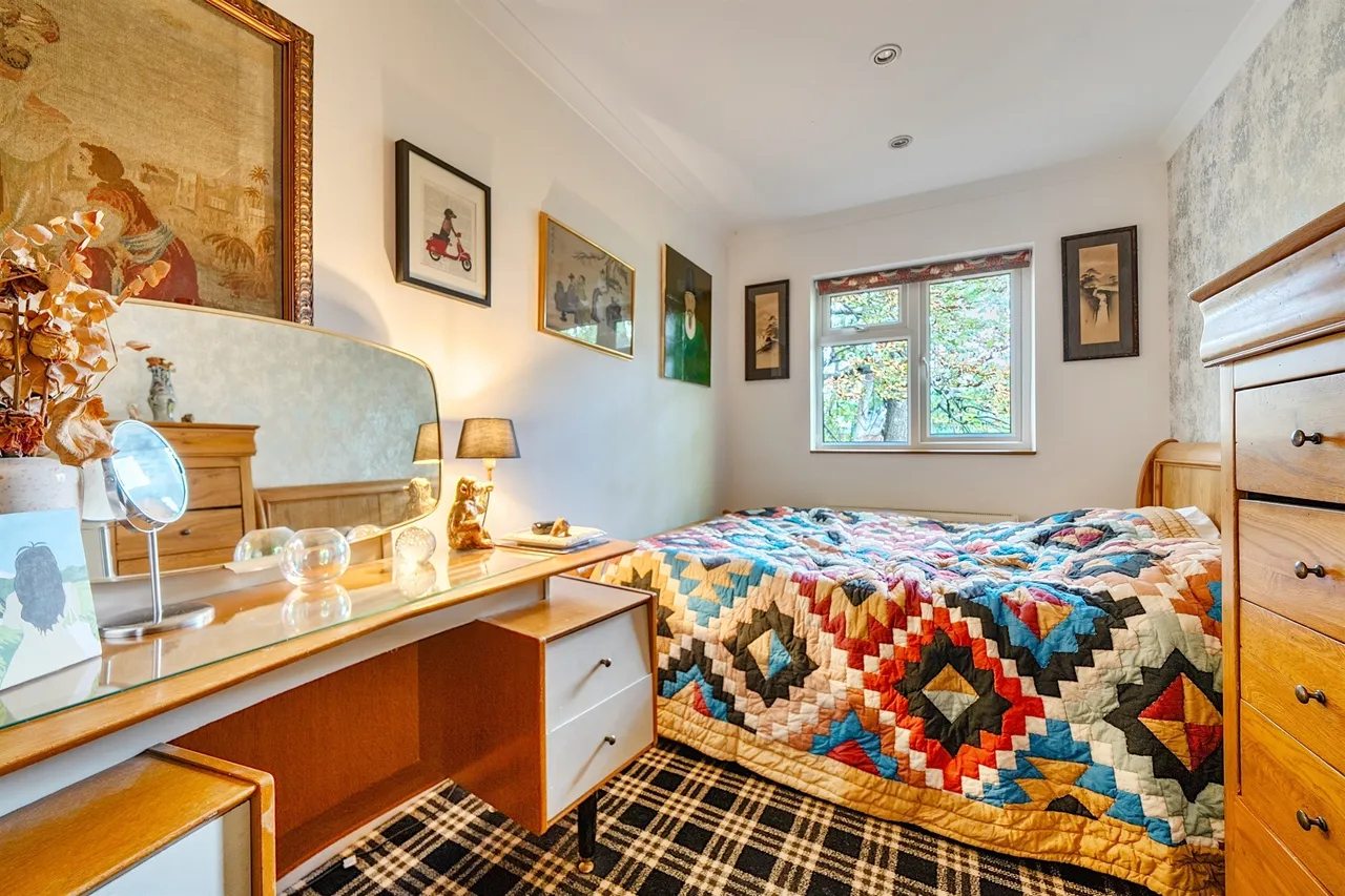 Castleleigh Court, Enfield, EN2, photo 14