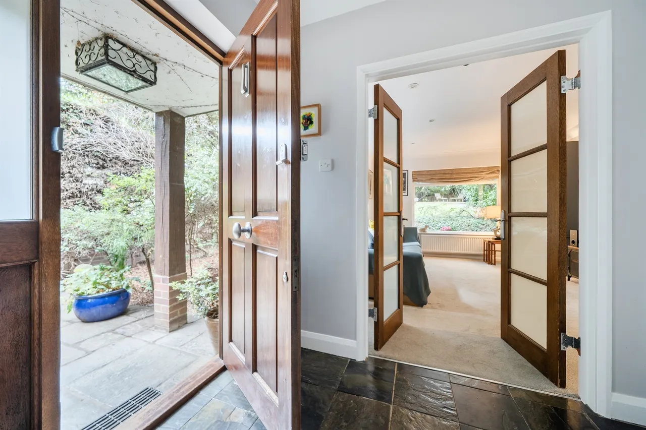 Castleleigh Court, Enfield, EN2, photo 10