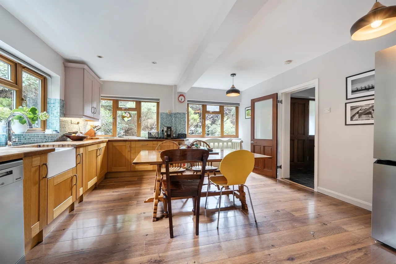 Castleleigh Court, Enfield, EN2, photo 5