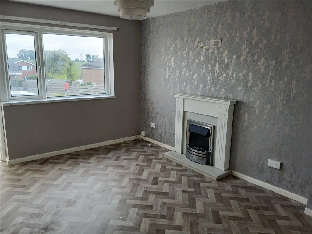 Dale Hill Road, Maltby, S66, photo 4