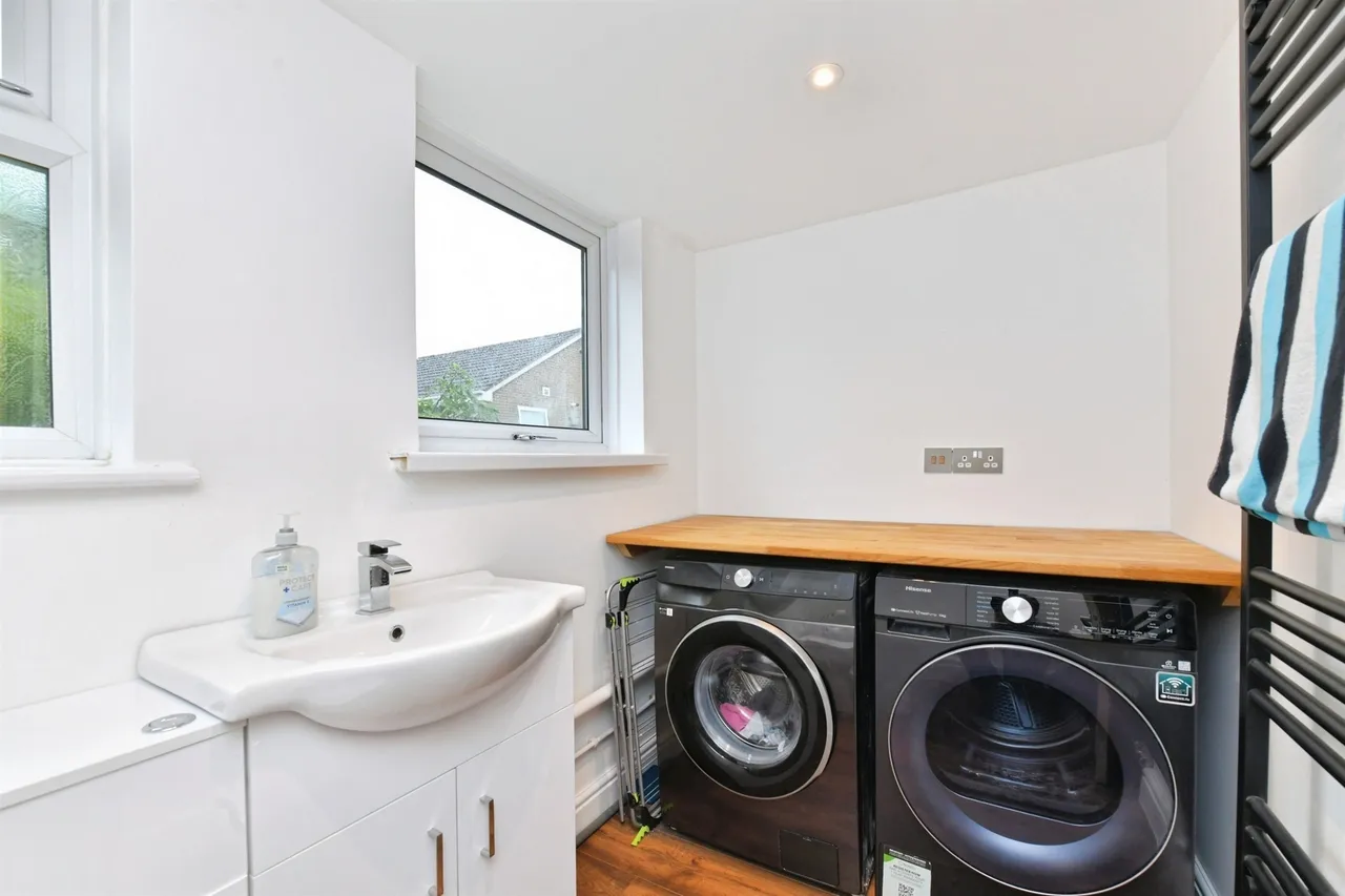 Brookfield Close, Plympton, PL7, photo 8