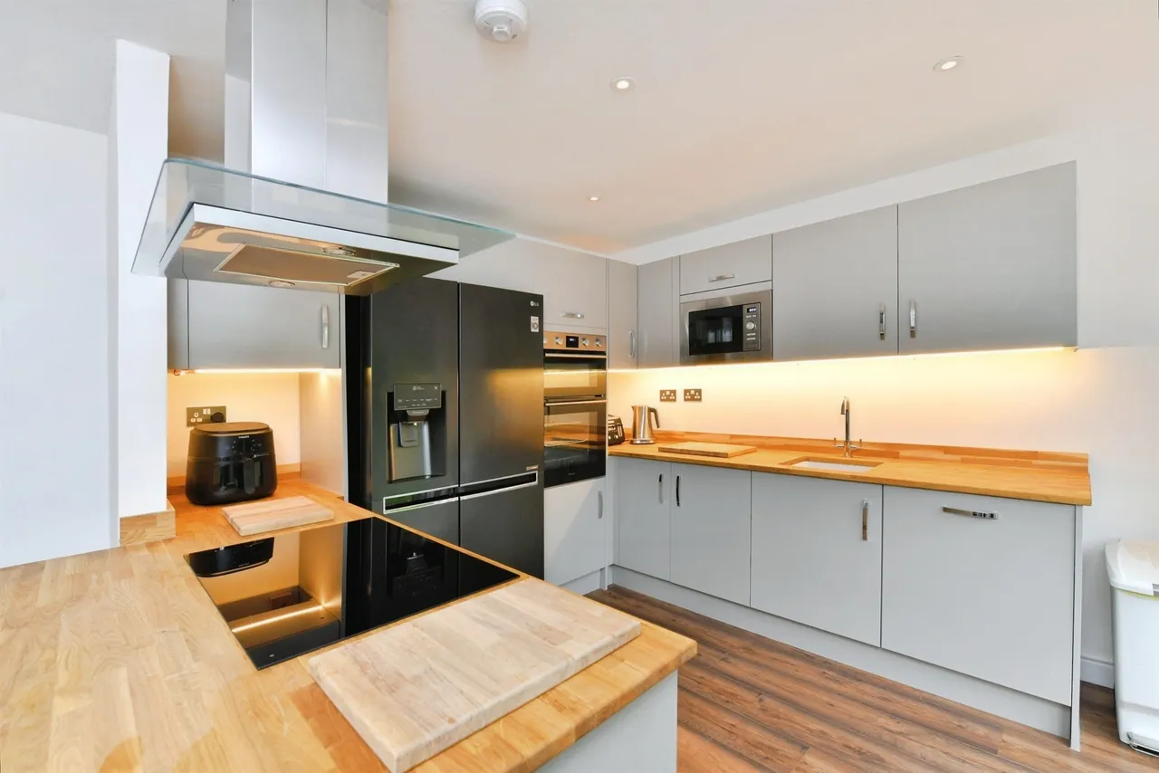 Brookfield Close, Plympton, PL7, photo 3