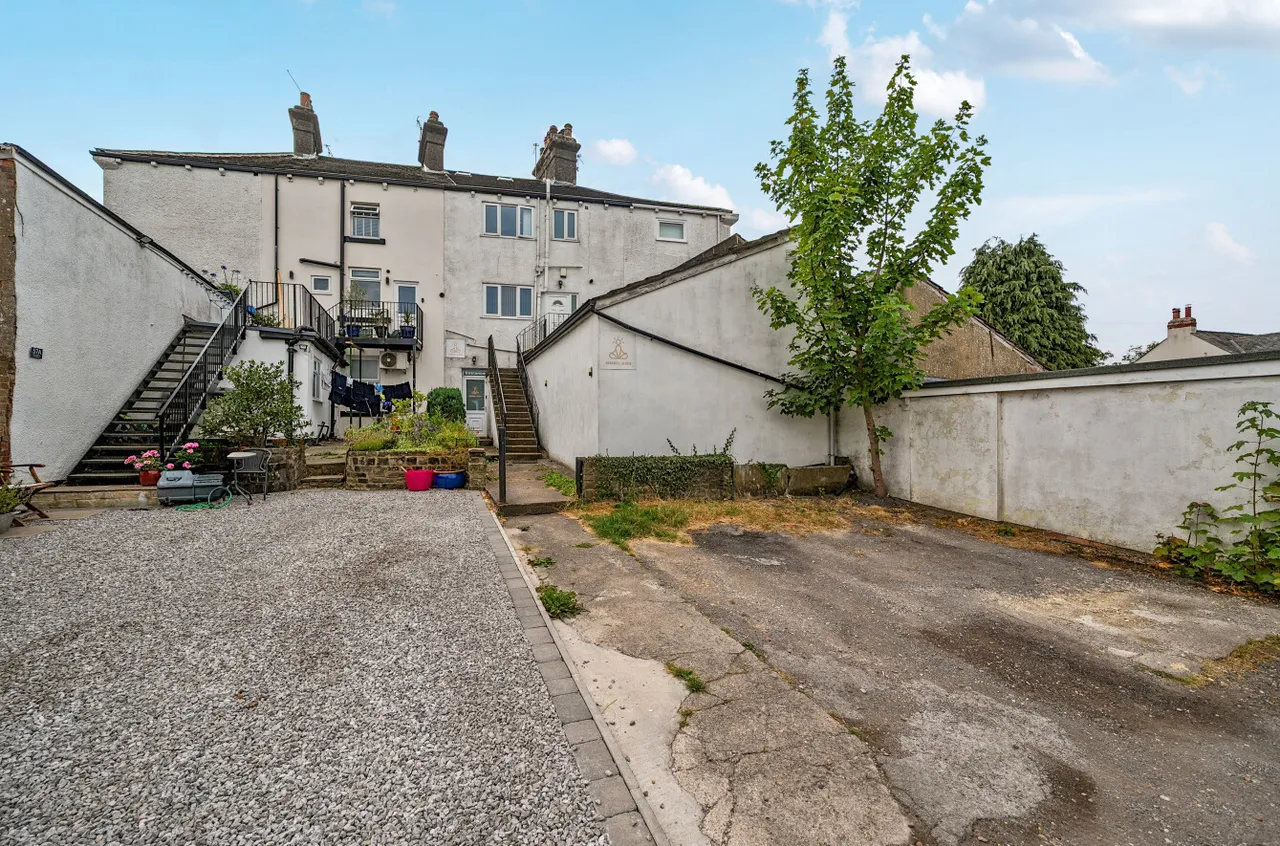 Main Street, Shadwell, LS17, photo 18