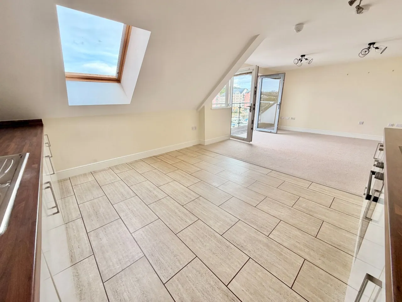 Merchant Square, Portishead, BS20, photo 9