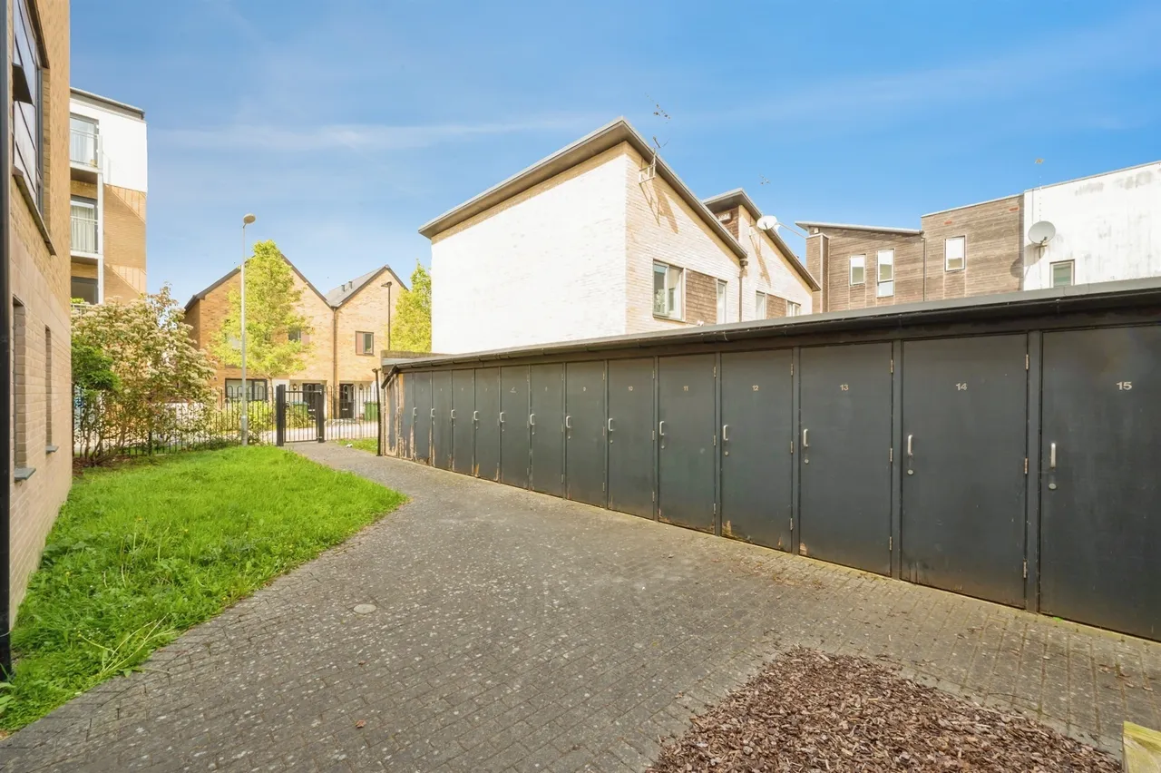 Cumbrian Way, Southampton, SO16, photo 16