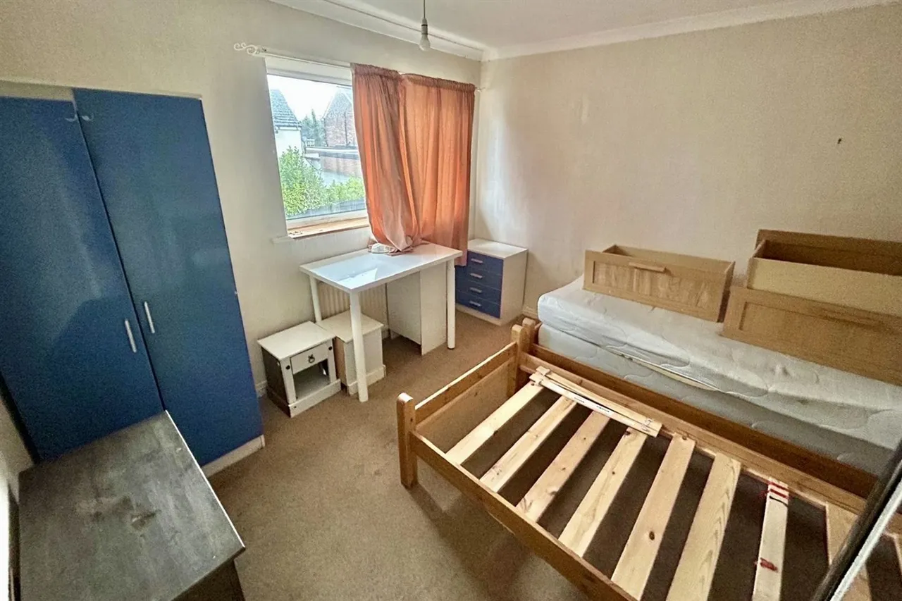 Eskdale, Cheadle, photo 12