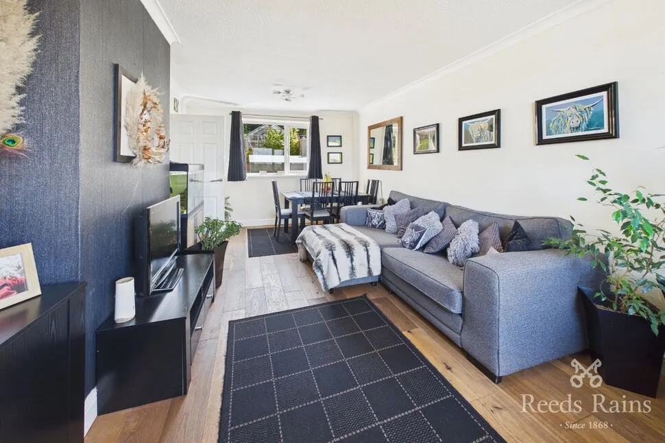 Manor Crescent, Rothwell, West Yorkshire, LS26, photo 2