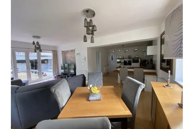 Treen Road, Astley, photo 3