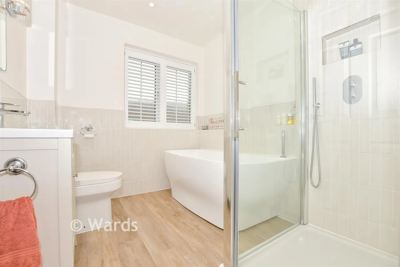 Meadow Bank, West Malling, ME19, photo 7