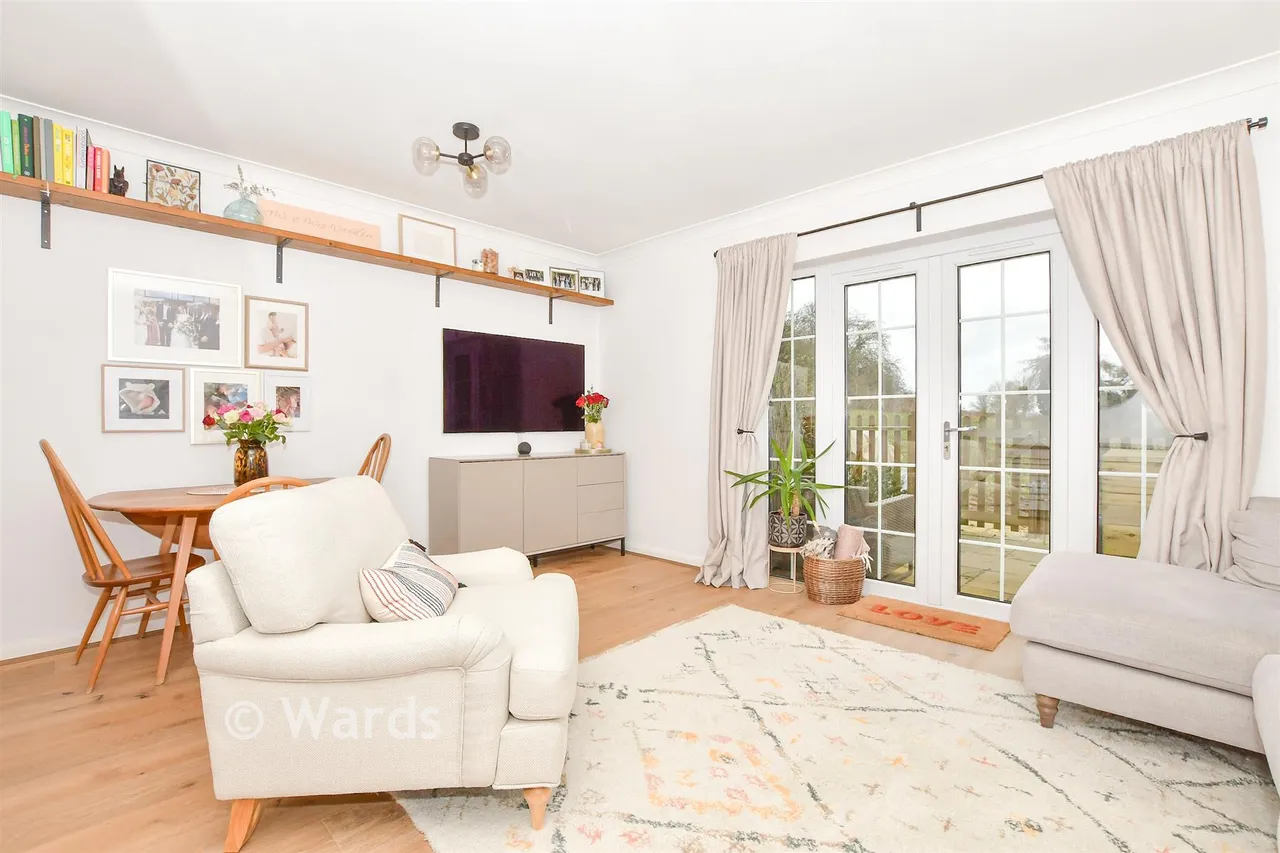 Meadow Bank, West Malling, ME19, photo 4