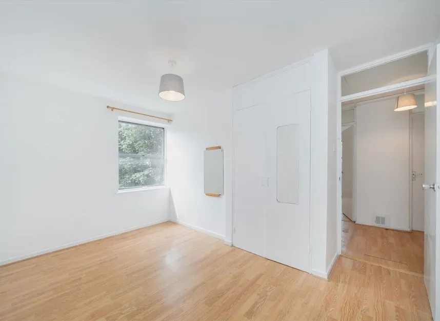 Chelsea Close, Harleseden, NW10, photo 5