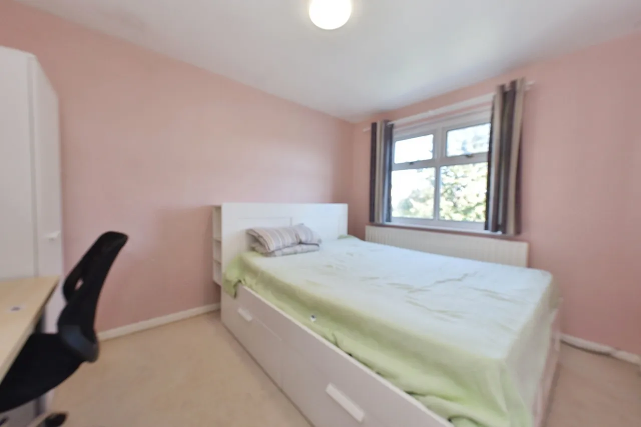 Langsett Crescent, Sheffield, South Yorkshire, S6, photo 8
