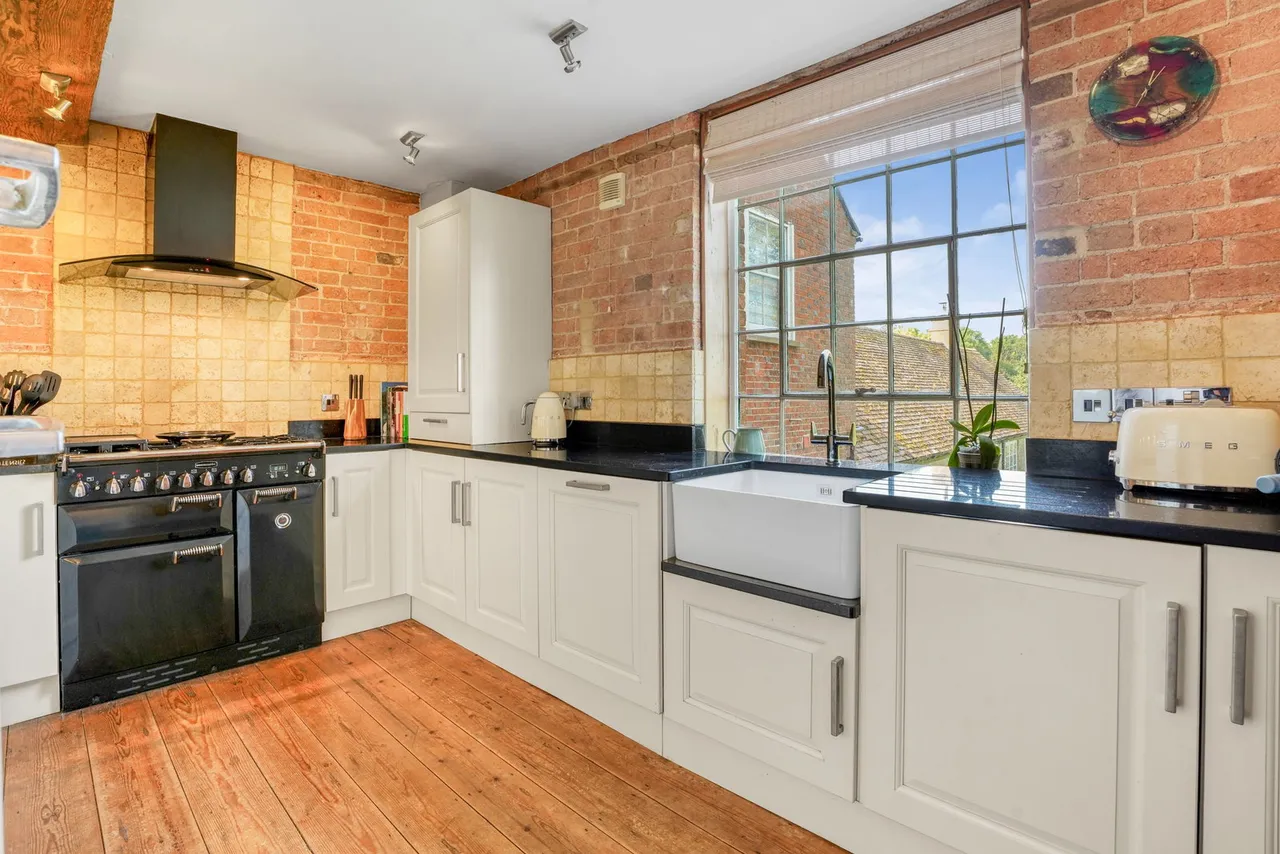 Watermill Lane, Wolverton Mill, MK12, photo 8
