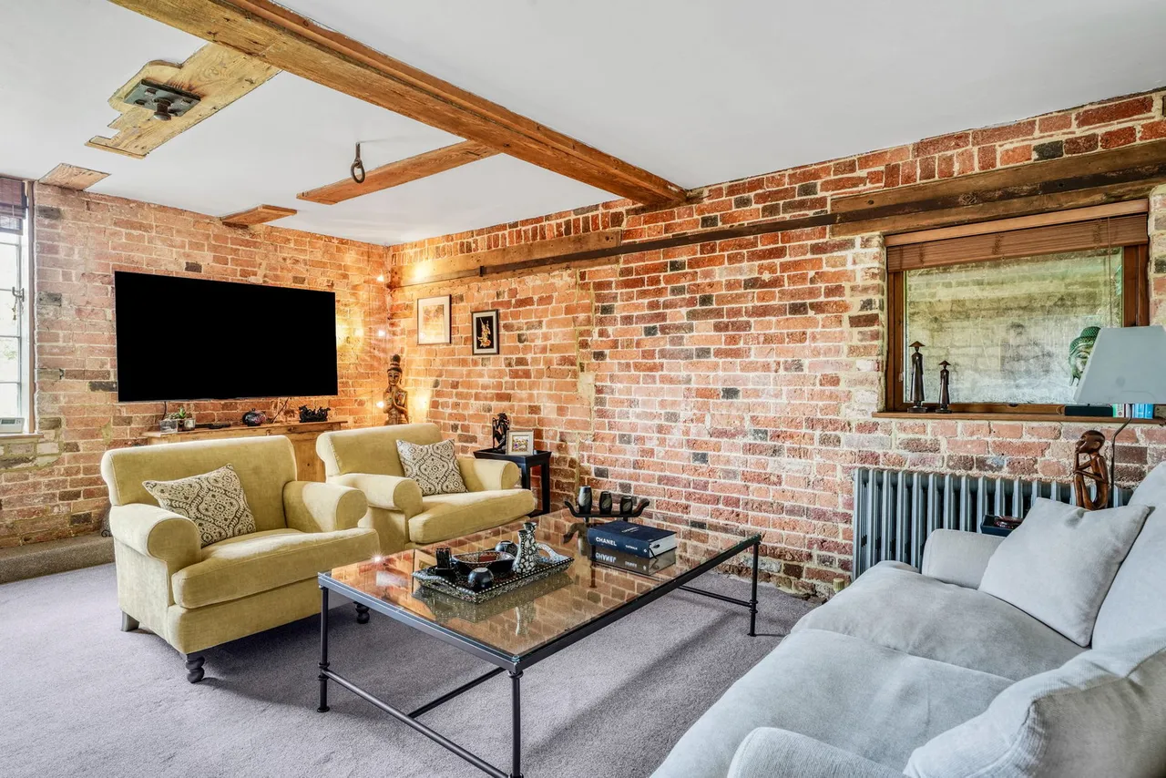 Watermill Lane, Wolverton Mill, MK12, photo 7