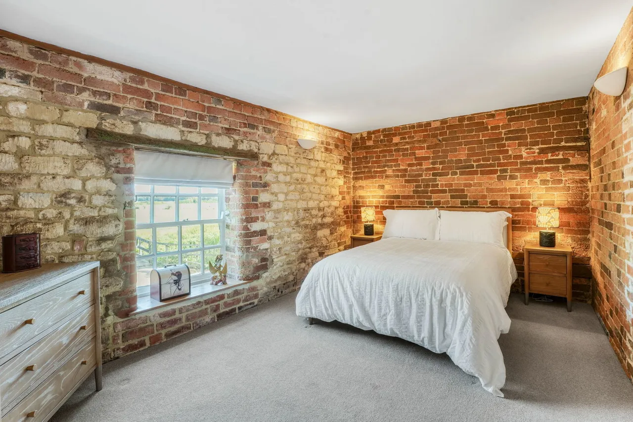 Watermill Lane, Wolverton Mill, MK12, photo 12