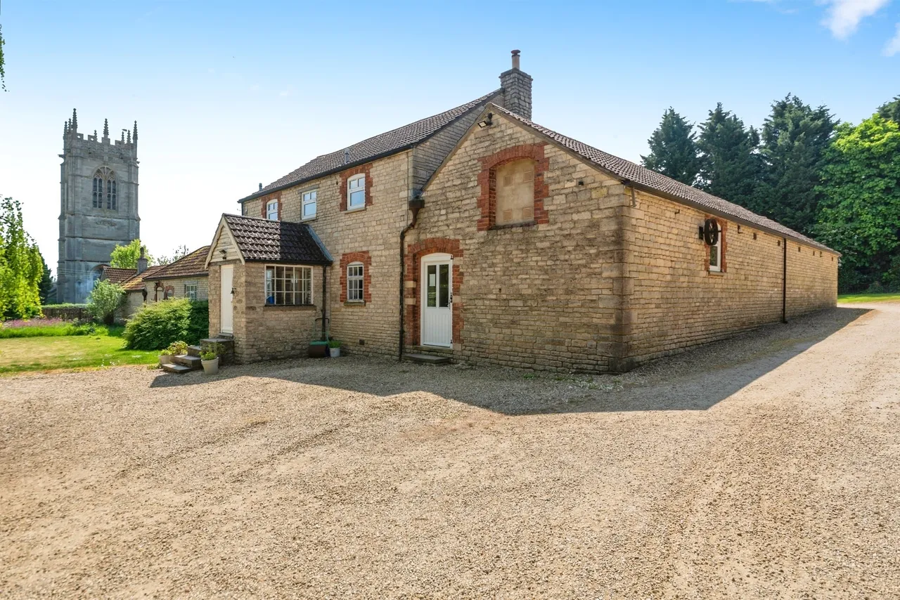 Great North Road, Great Ponton, NG33, photo 24