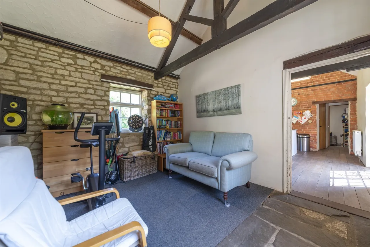 Great North Road, Great Ponton, NG33, photo 6