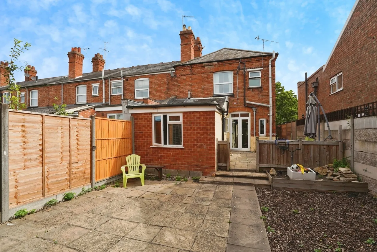 Worcester Road, Evesham, WR11, photo 16