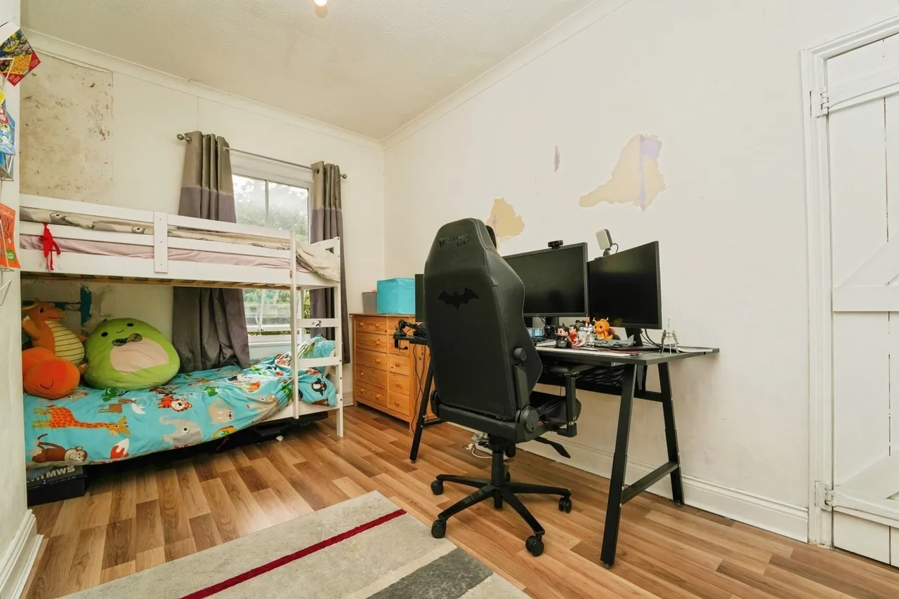 Worcester Road, Evesham, WR11, photo 12