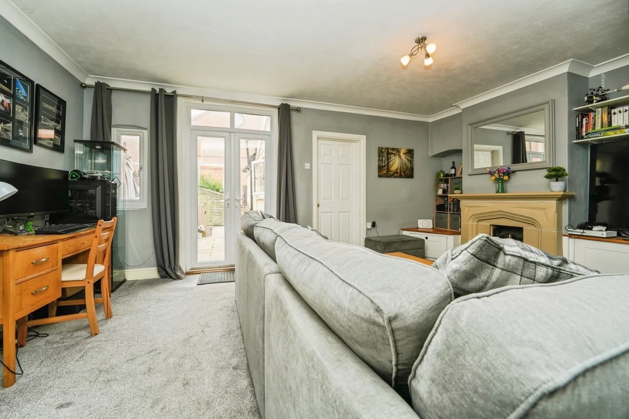 Worcester Road, Evesham, WR11, photo 5
