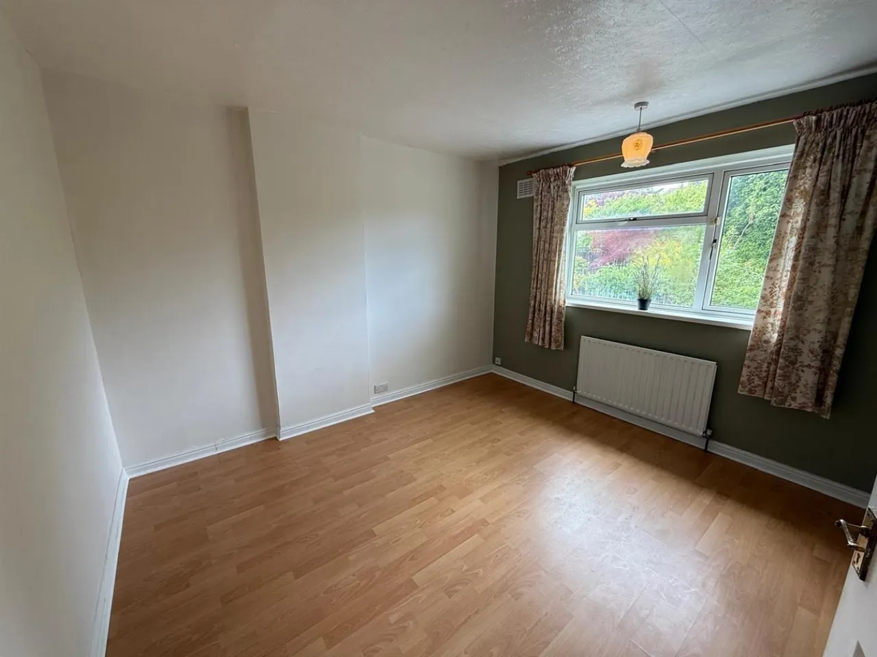 York Crescent, Wollaston, DY8, photo 6
