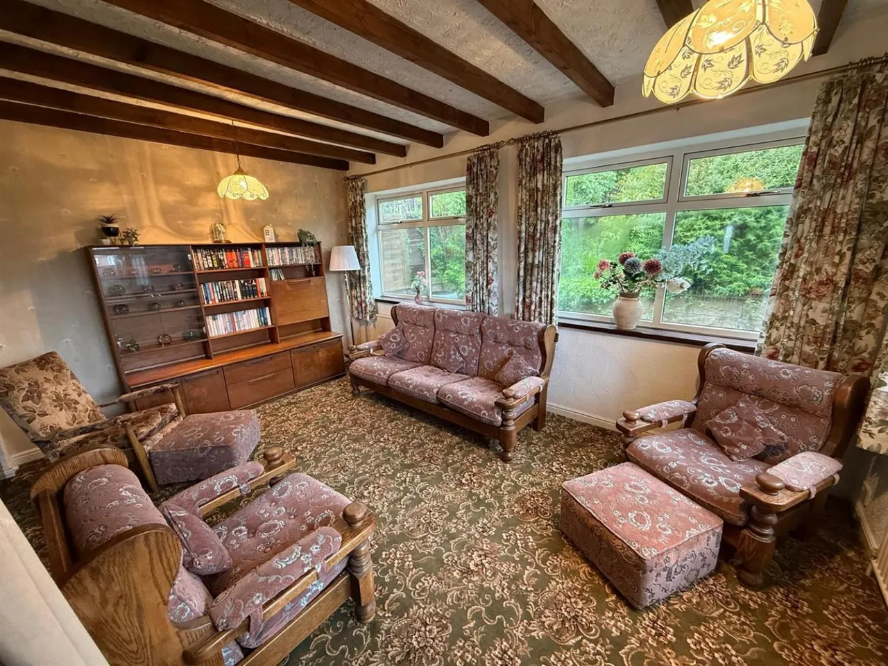 York Crescent, Wollaston, DY8, photo 4