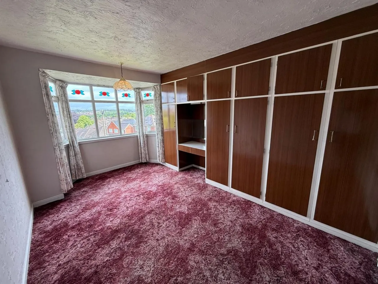 York Crescent, Wollaston, DY8, photo 5