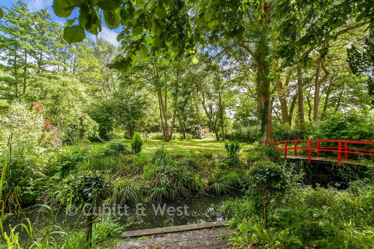 The Street, Bramber, BN44, photo 23