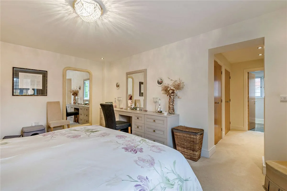 Monks Lane, Newbury, RG14, photo 12