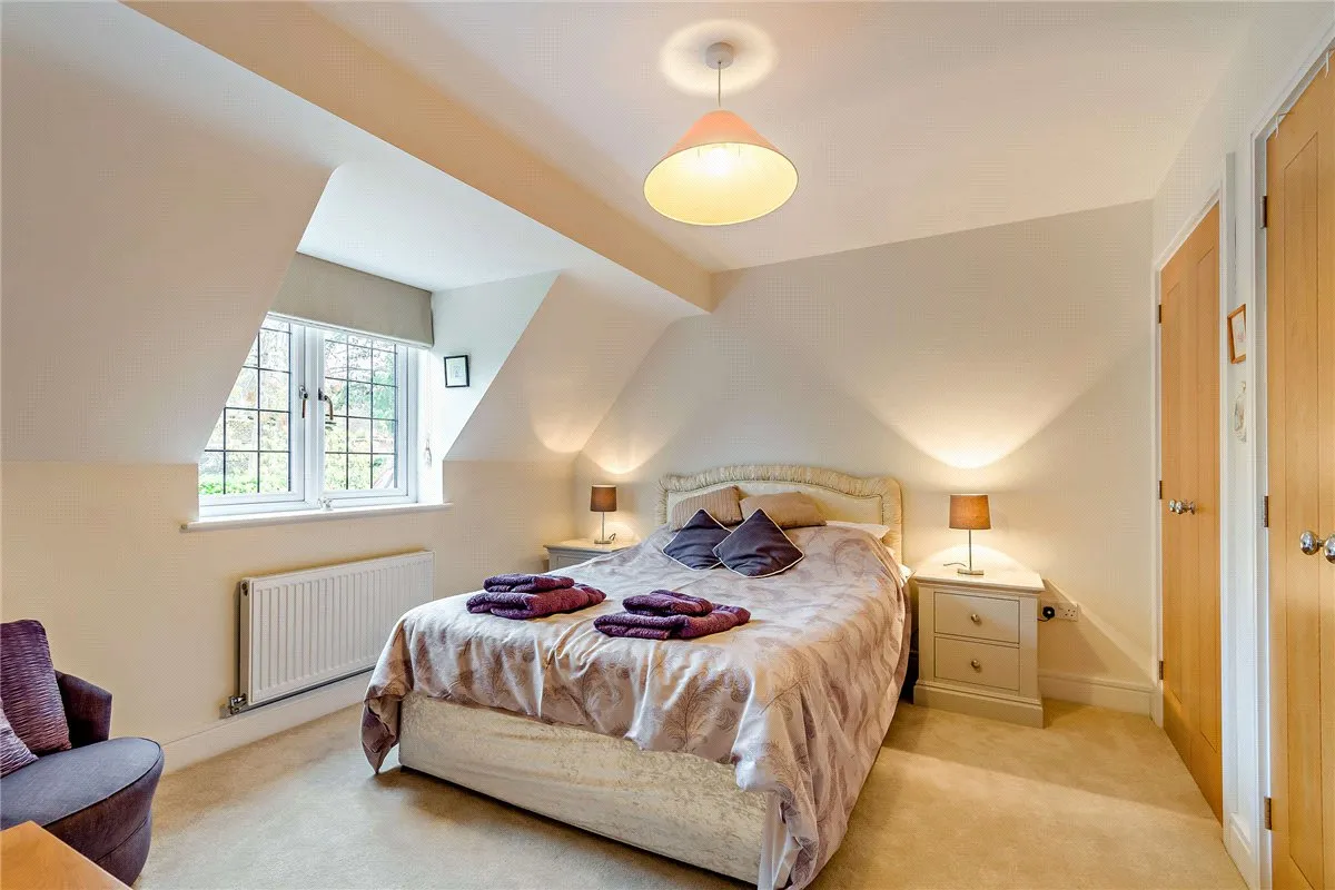 Monks Lane, Newbury, RG14, photo 17