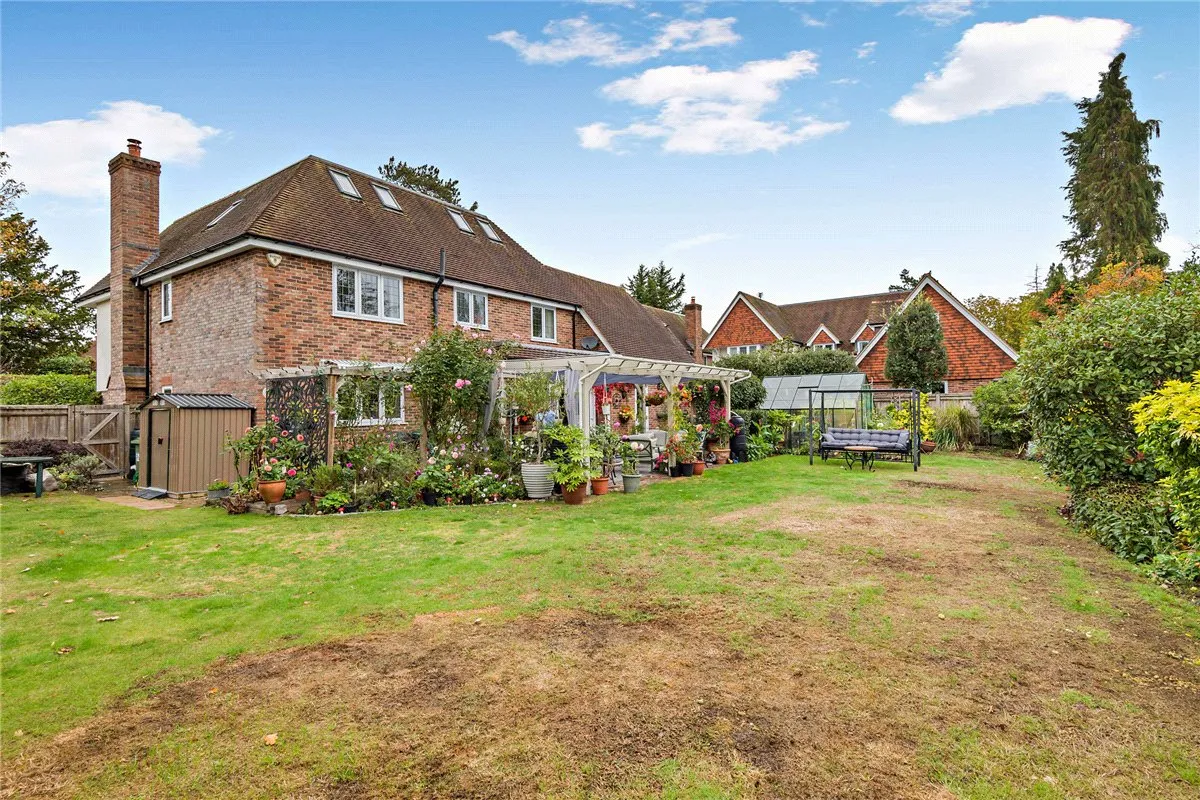 Monks Lane, Newbury, RG14, photo 31