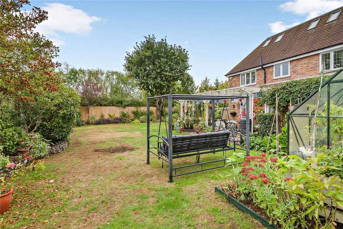 Monks Lane, Newbury, RG14, photo 30