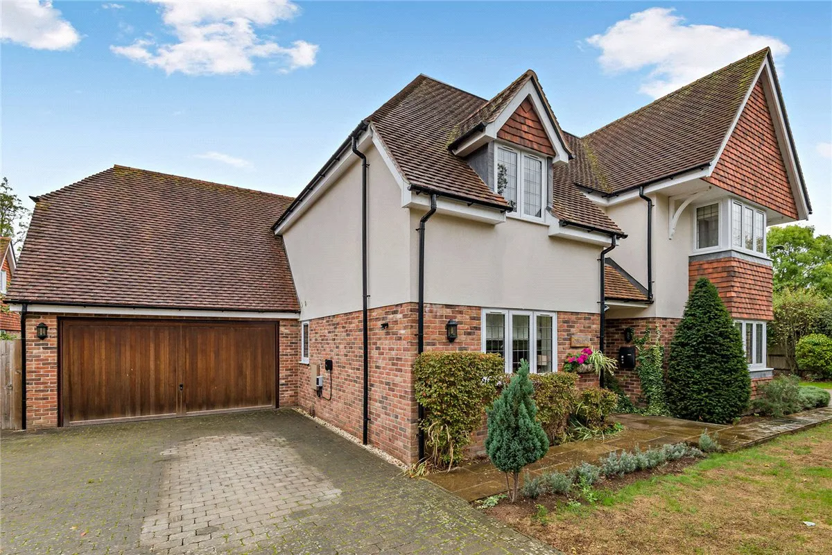 6 bed house for sale, Monks Lane, Newbury, RG14