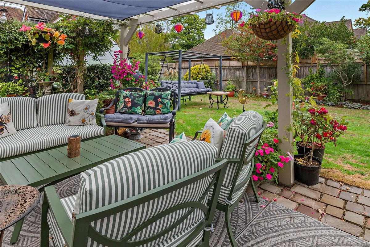 Monks Lane, Newbury, RG14, photo 29