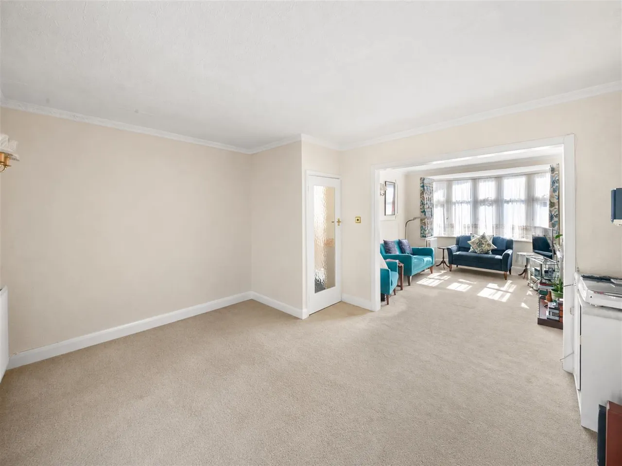 Rosebury Vale, Ruislip, photo 2