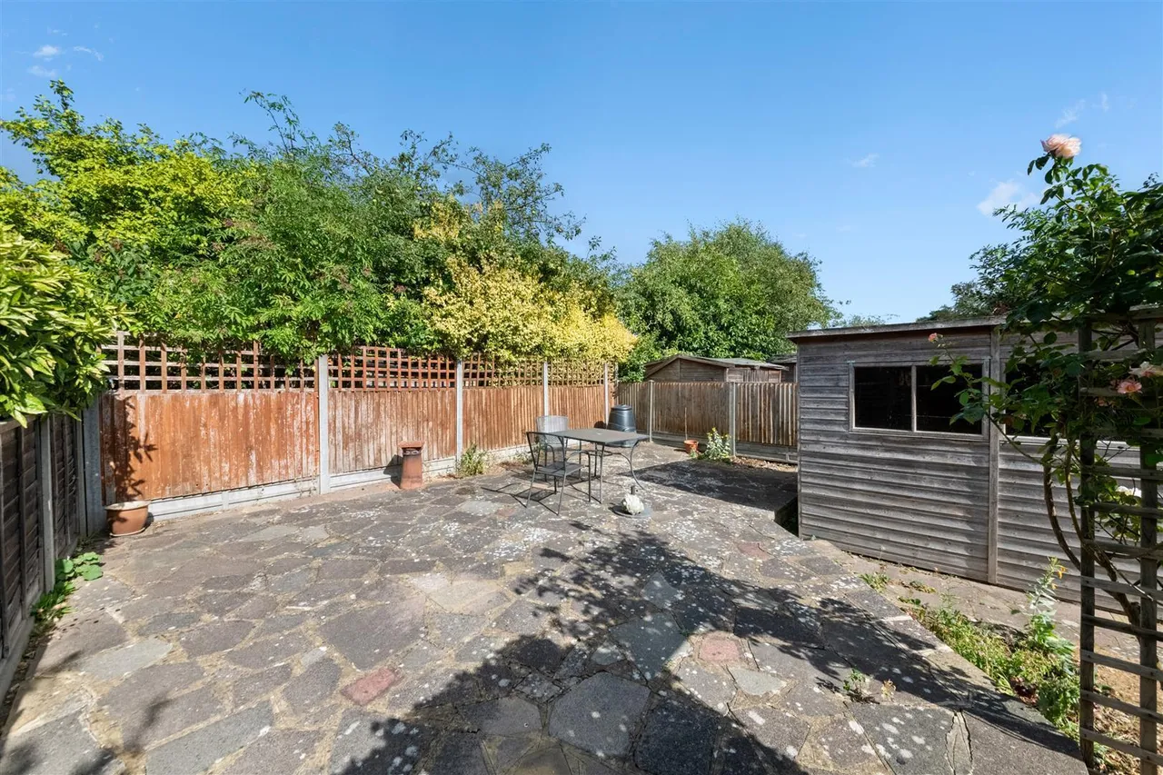 Rosebury Vale, Ruislip, photo 10