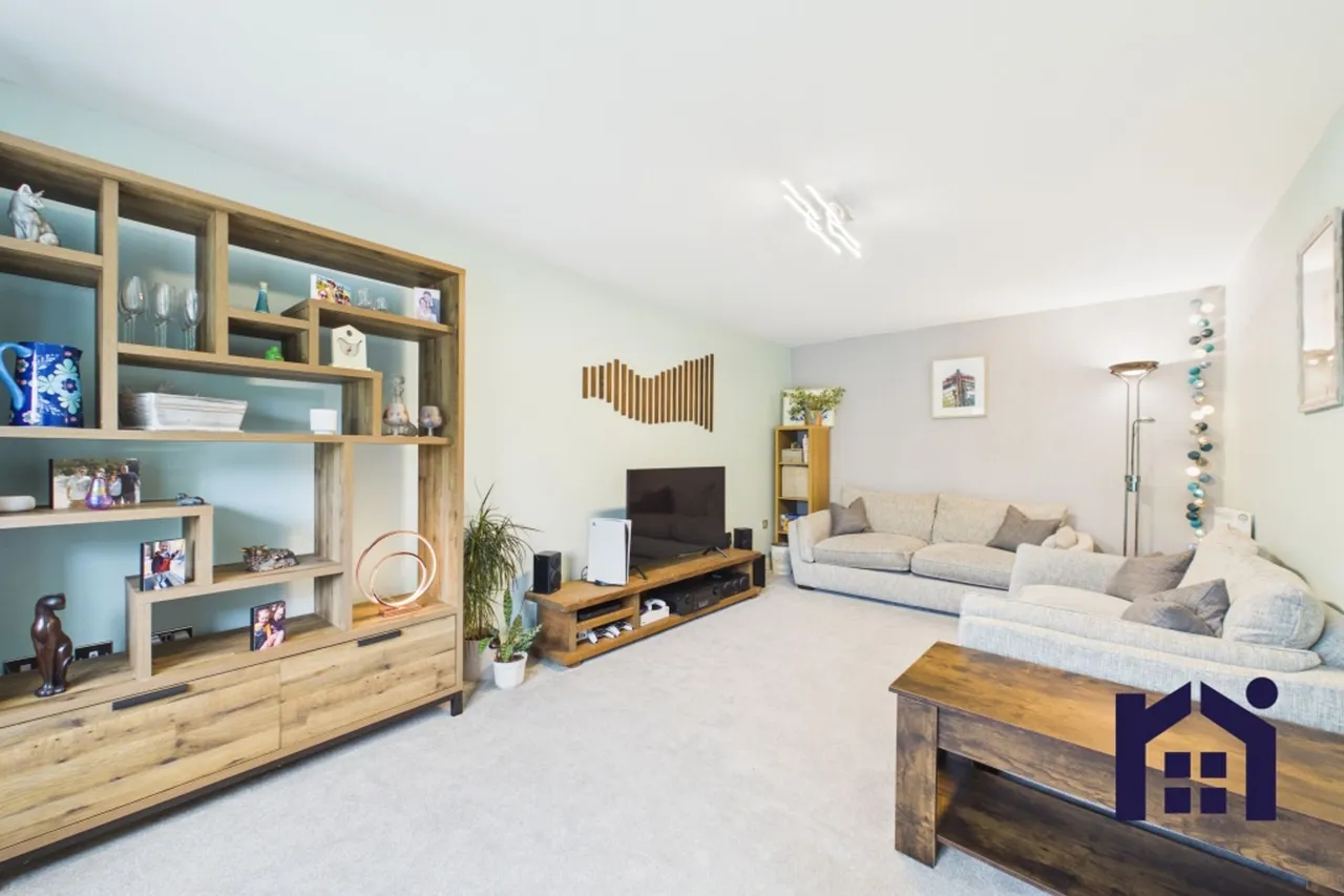 Houghton Close, Euxton, PR7, photo 2