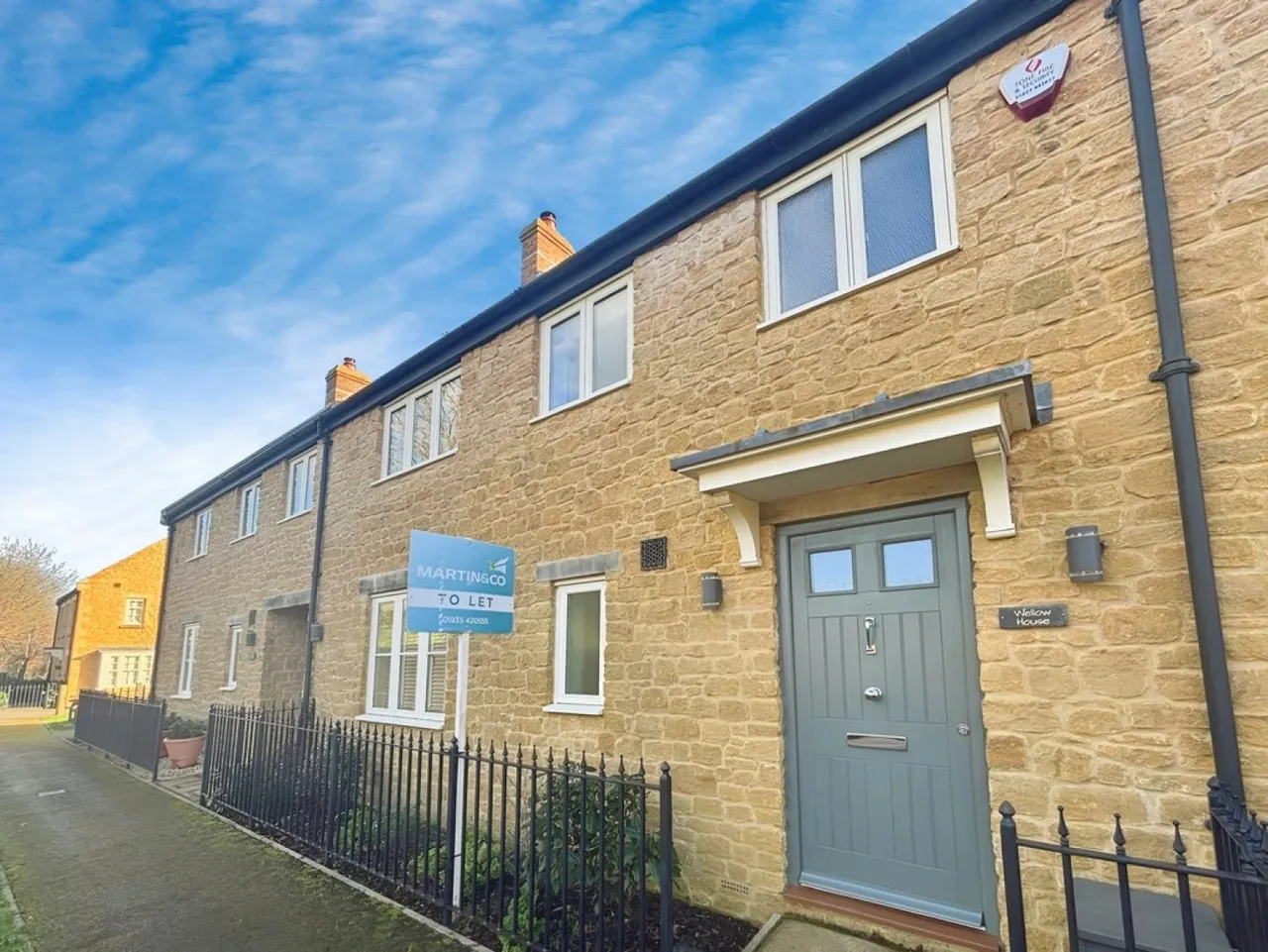 3 bed house to rent, Merriot Road, Hinton St George, TA17