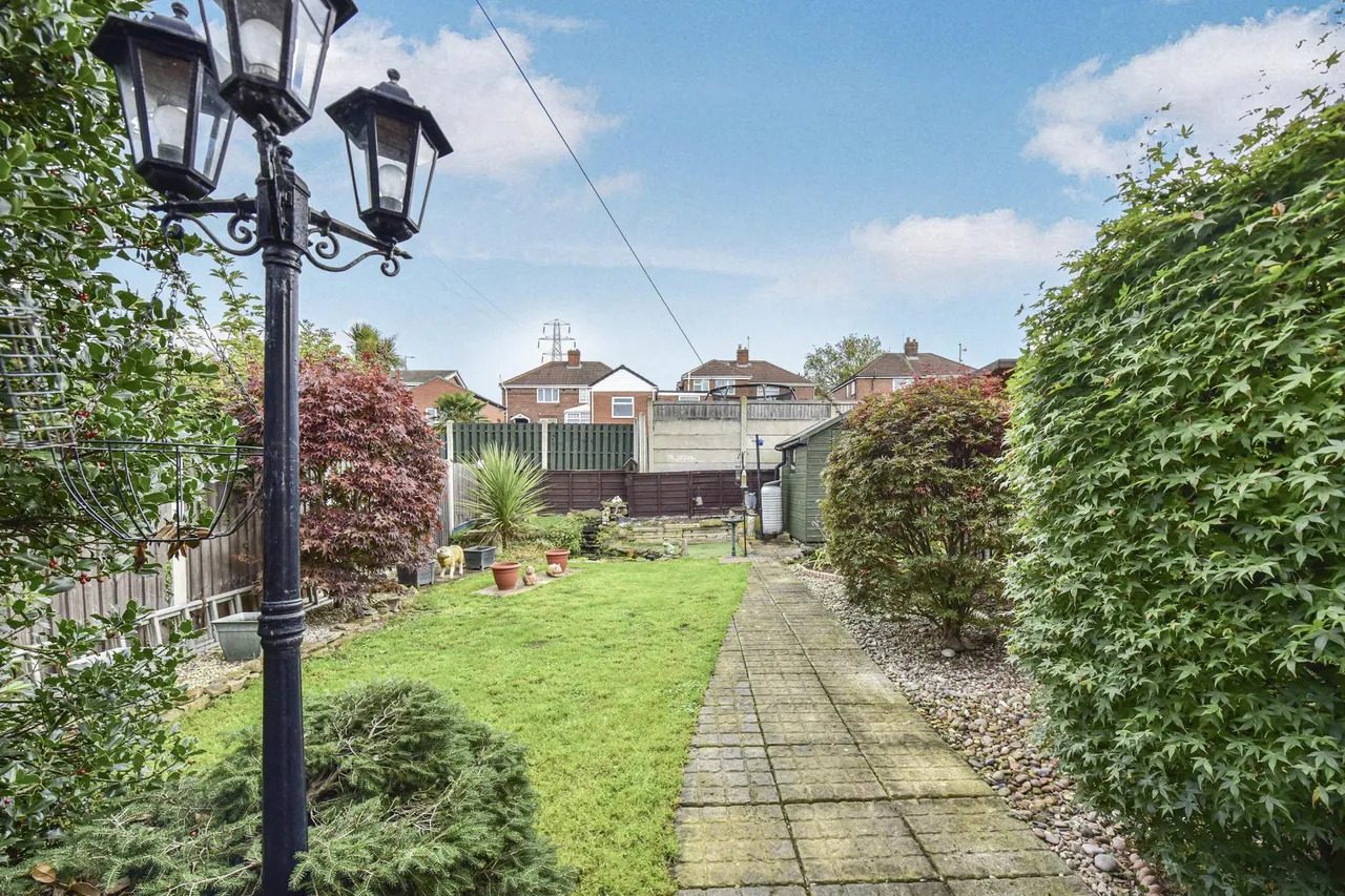 Hill View Road, Kimberworth, S61, photo 47