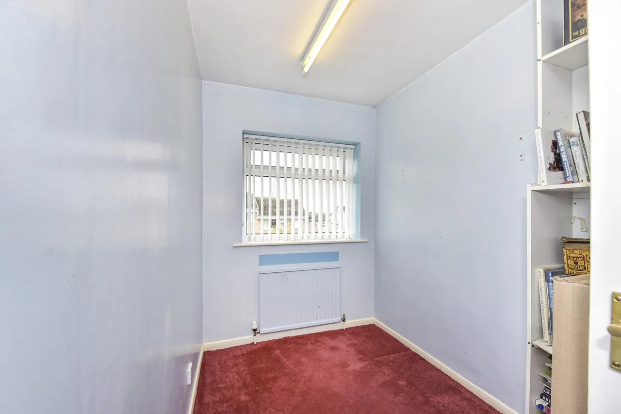 Hill View Road, Kimberworth, S61, photo 13