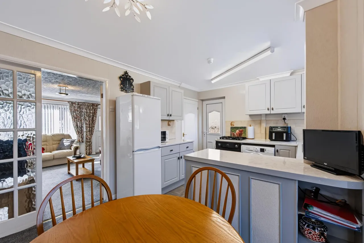 Hill View Road, Kimberworth, S61, photo 37