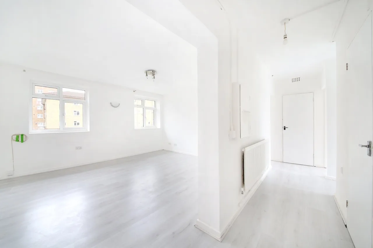 Allen Edwards Drive, London, SW8, photo 7