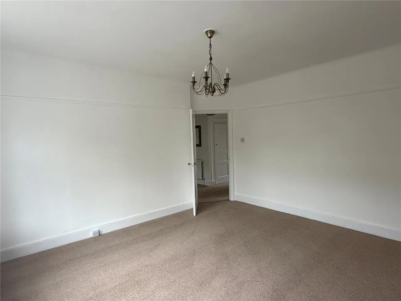 Hillside Mansions, Barnet Hill, High Barnet, Herts, EN5 5RH, photo 8