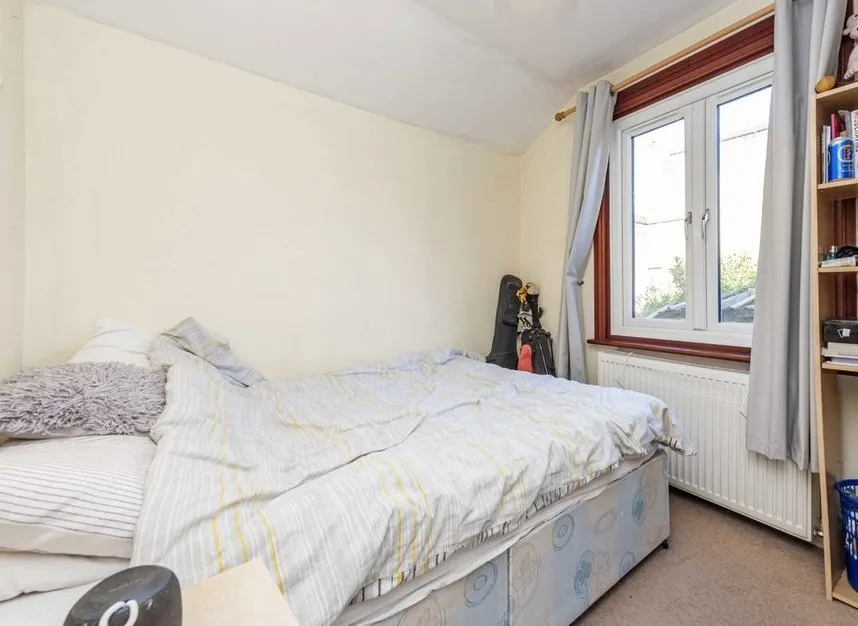Acre Lane, Brixton, SW2, photo 6