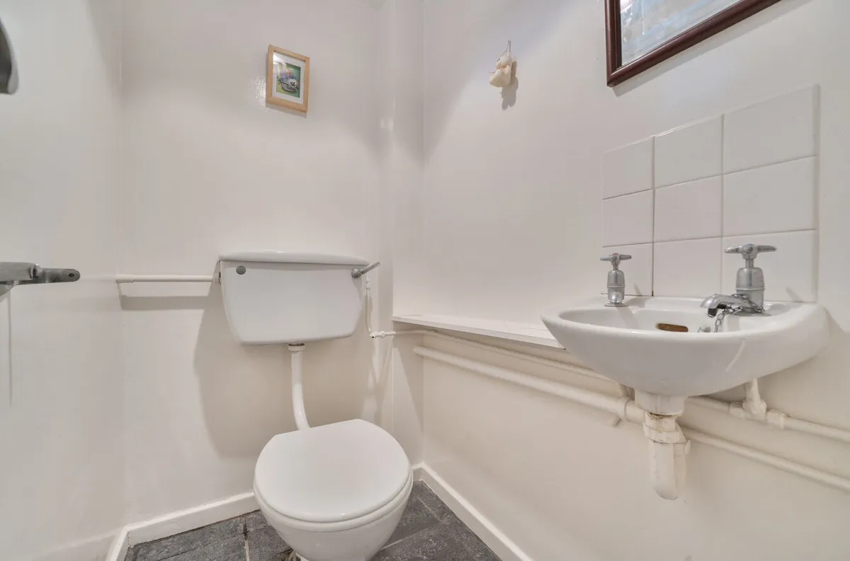 Kingswood Close, New Malden, KT3, photo 13