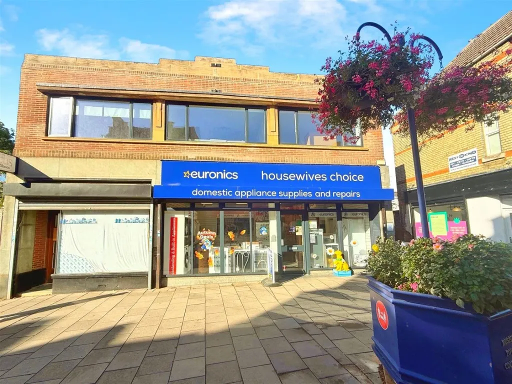 1 bed flat to rent — High Street, Rushden