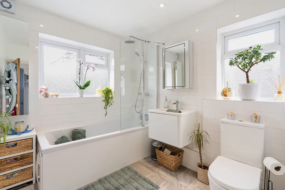 Spinney Hill, Addlestone, KT15, photo 7