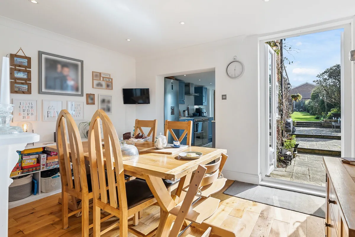 Spinney Hill, Addlestone, KT15, photo 9