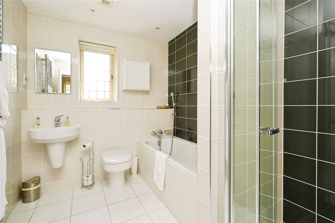 Hart Close, Upper Rissington, GL54, photo 15