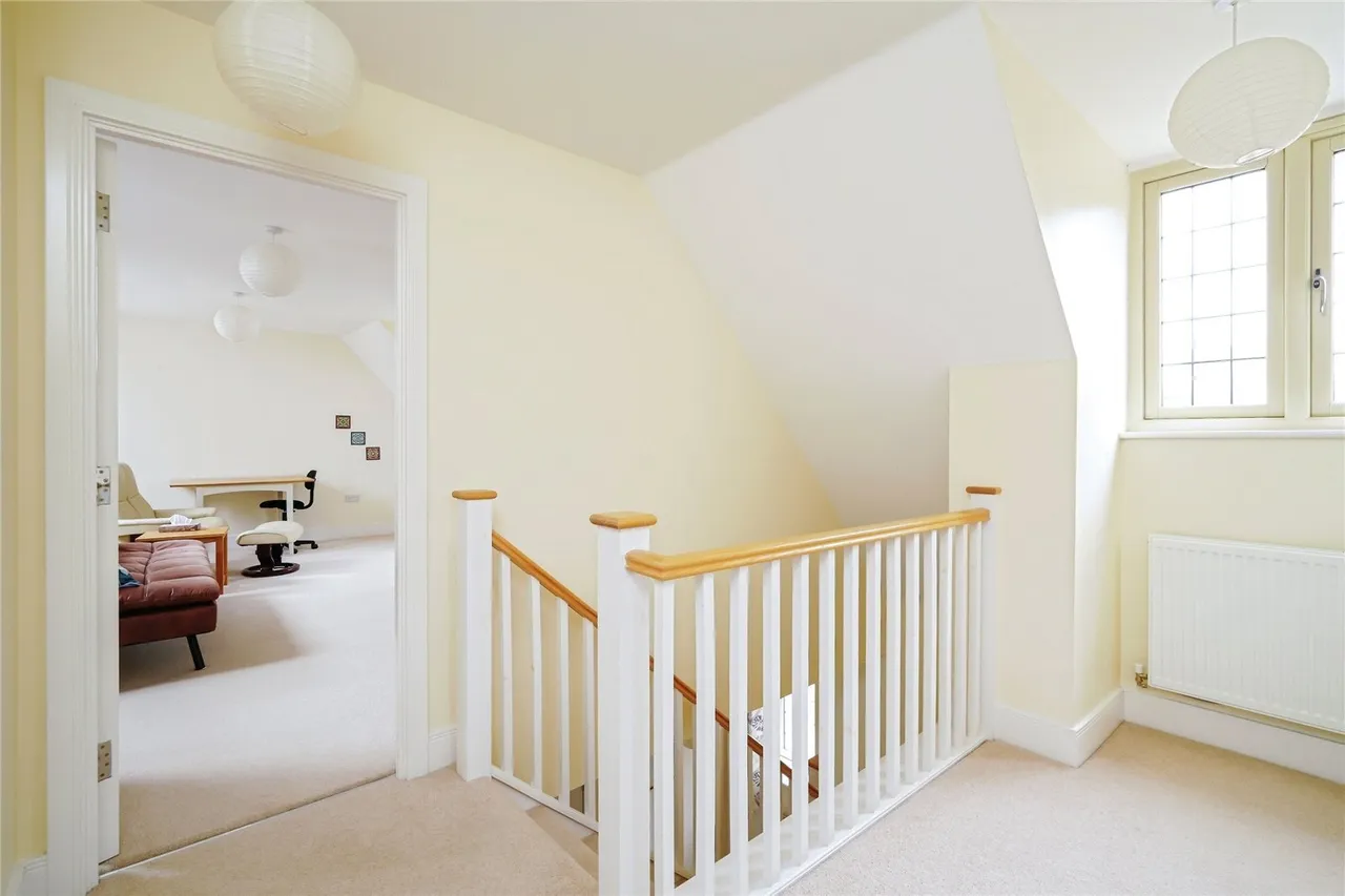 Hart Close, Upper Rissington, GL54, photo 18